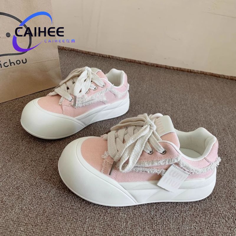 El nicho de alto valor original de suela gruesa zapatos blancos de mujer 2024 nuevos zapatos transpirables de mujer zapatos casuales de dopamina