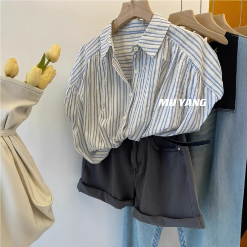 Women's Summer 2025 New French Retro Vibe Short-Sleeve Shirt with Striped Shoulder Design - Slimming Top