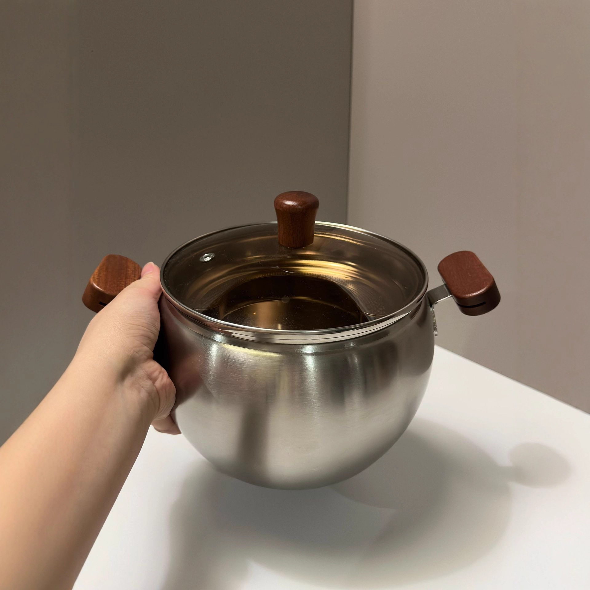 304 stainless steel double-eared wooden handle milk pot with oil…
