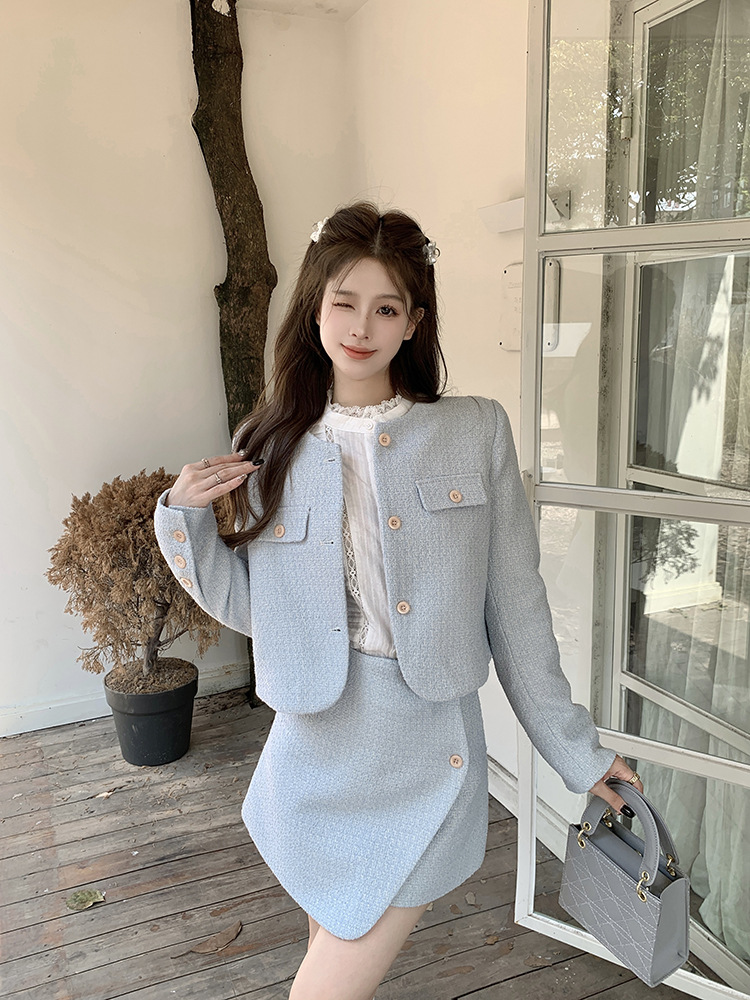 hmqViviiyNSAyin7WuaftzgMvP0HRWt2YPRh