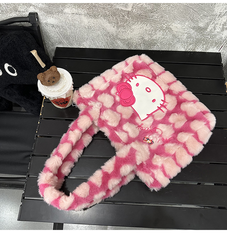 Hello Kitty Handbag 6