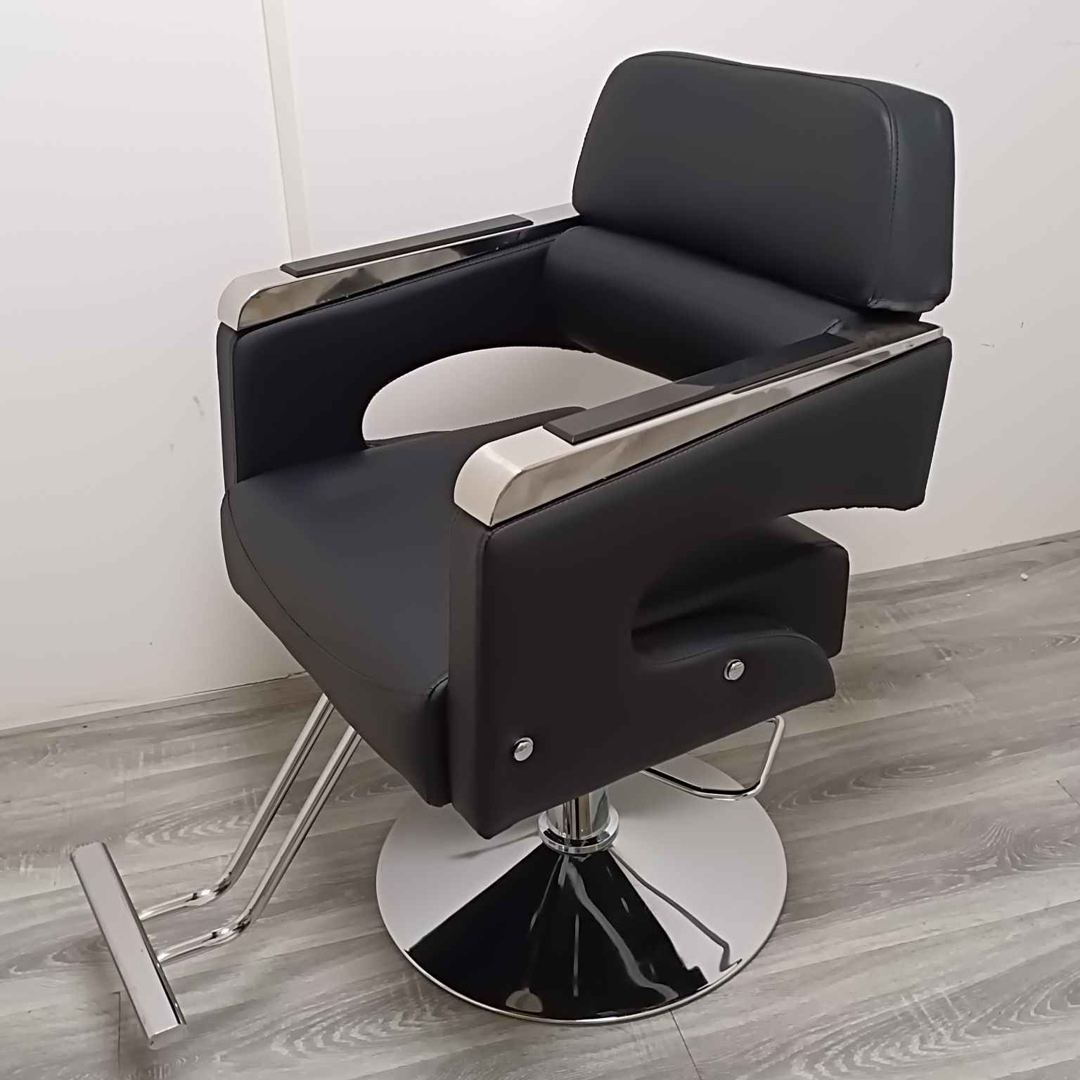 Fabricante silla de peluquería silla de afeitado elevación giratoria silla de rojo teñido silla de corte de pelo salón de peluquería mayorista