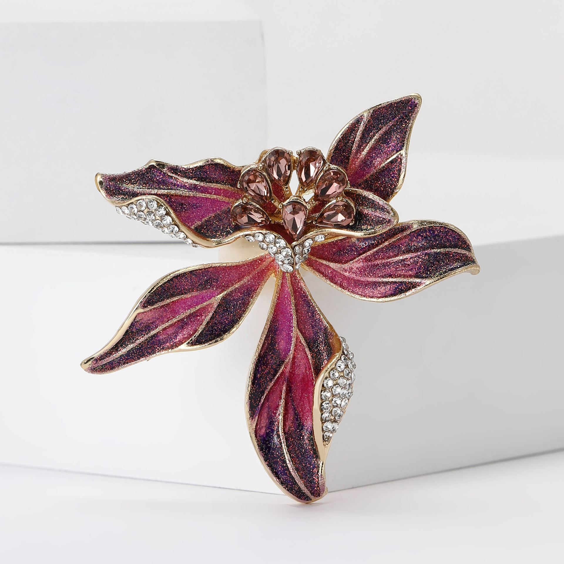 European and American atmosphere alloy enamel iris flower brooch fashion temperament ladies suit coat corsage jewelry pin