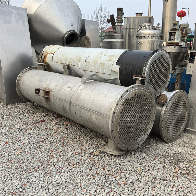 现货出售二手30平方列管式冷凝器 不锈钢碳钢钛材列管式冷凝器