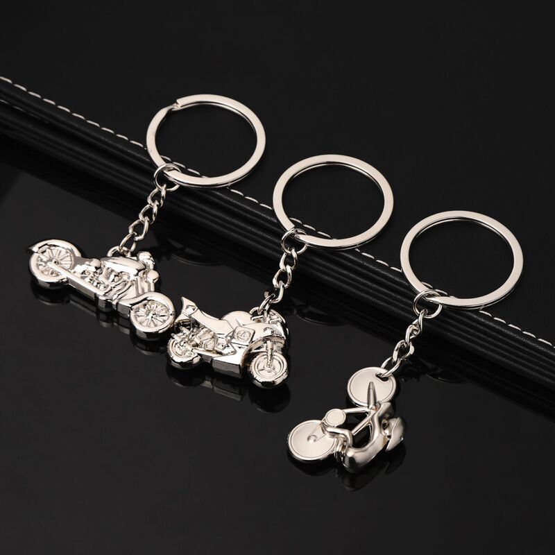 Personalized creative motorcycle racing Metal Men's keychain development car key buckle waist buckle pendant wholesale manufacturers