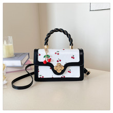 ����ӡ���|�Еr���������Ů2025�¿С��б��������ˇС����