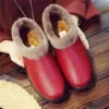 Красный (кожаная поверхность)