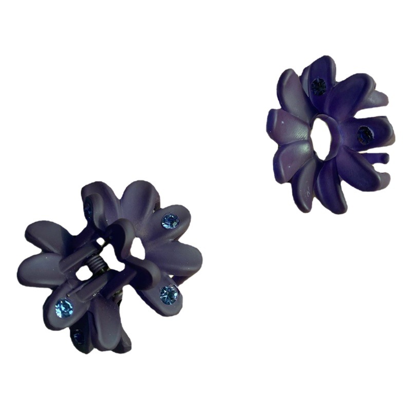 Factory Spot High-End Chrysanthemum Exquisite Small Grabber Flower Grabber Back of the Head New Hairpin Frosted New Style