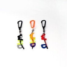 厂家直销25字母滴塑钥匙扣25字母滴塑钥匙挂