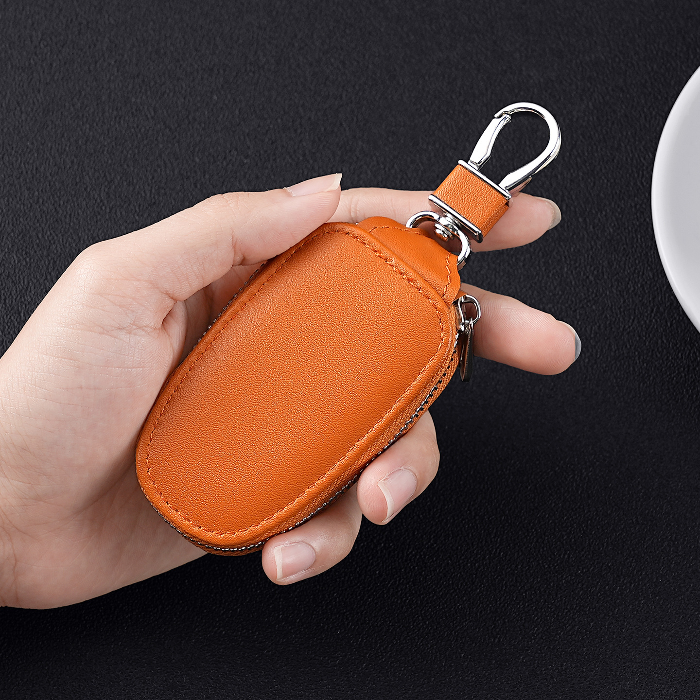 Cross-border popular retro car key case, universal home key storage bag, creative, stylish, simple business gift