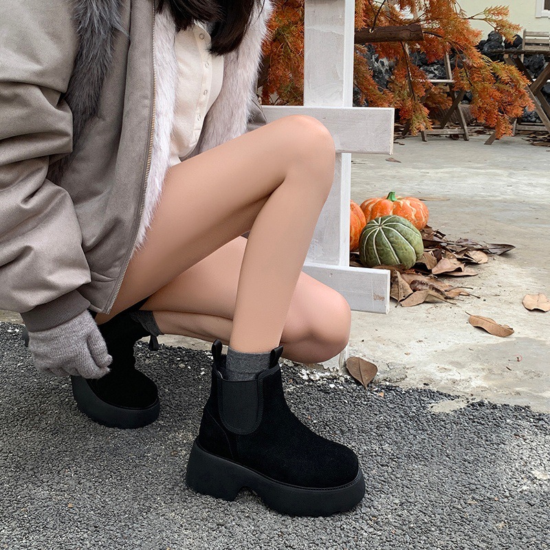 Boot Chelsea nữ da dê lót lông cừu đế dày platform ấm mùa đông — màu đen