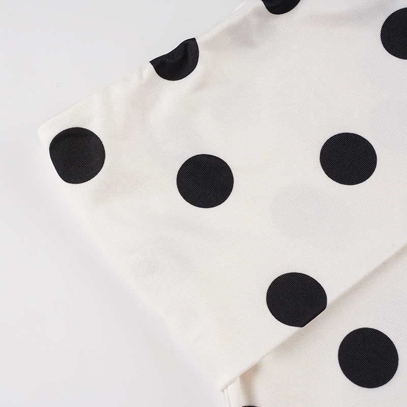 European And American Retro Beach Resort Hot Spring Polka Dot Sexy Bikini Set With Halter Neck Top + Solid Color Shorts_ecoleips.com