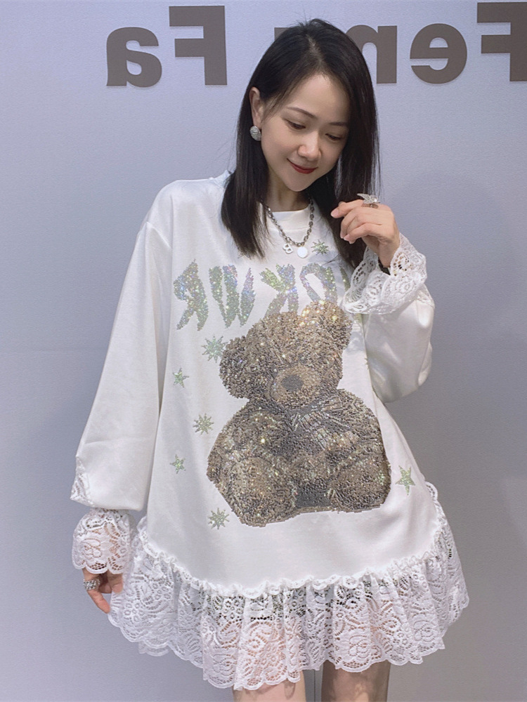 Gran tamaño de ropa de mujer europea y americana suelta alta sensación de manga larga camiseta de invierno y otoño de encaje empalmado de diamante cuello redondo image 5
