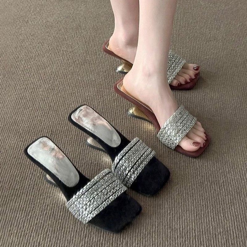 French-Style Stunning Slip-On Sandals for Women, Summer 2025 New Model with Rhinestones, Elegant with Dresses, High-Heeled Sandals