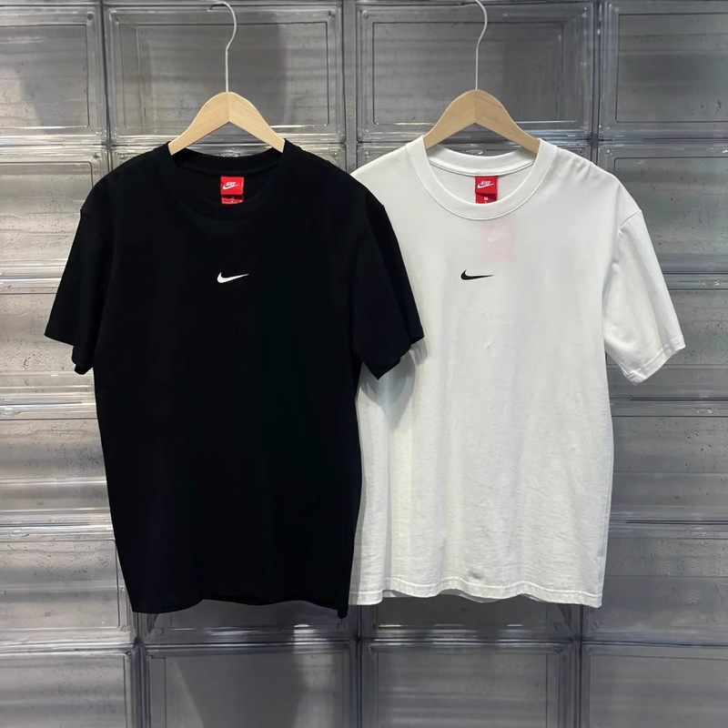 New Heavy Cotton Trendy Brand Round Neck Chest Embroidery Small Book Men's and Women's Same Version Wide Casual Loose Simple Short Sleeve New Heavy Cotton Trendy Brand Round Neck Chest Embroidery Small Book Men's and Women's Same Version Wide Casual Loose Simple Short Sleeve