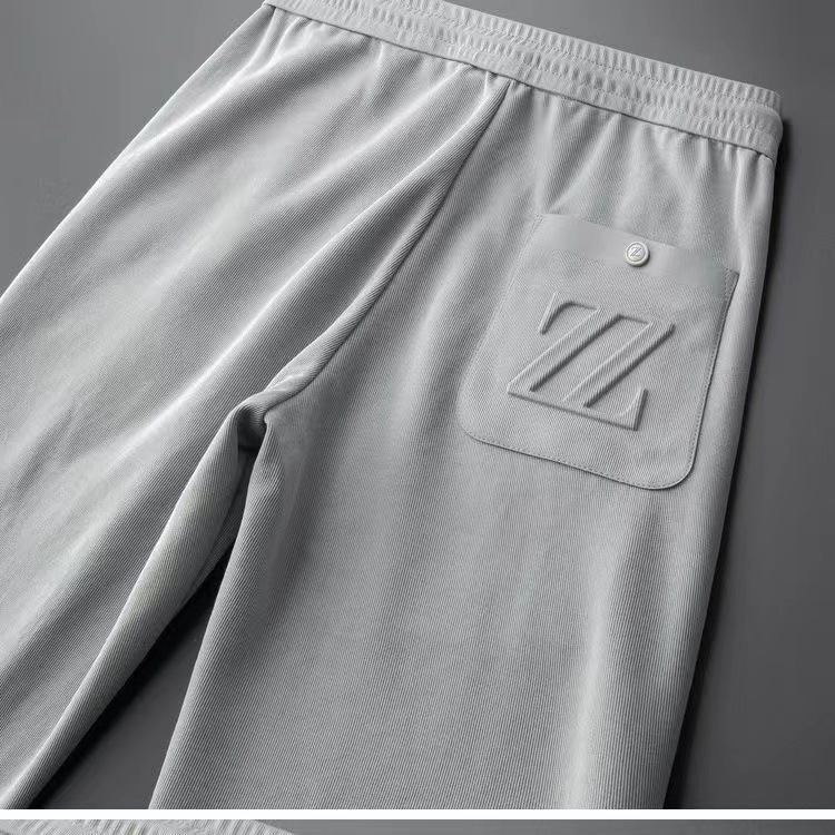 Herrenbekleidung Freizeithosen für Männer dünne Strickstickerei gepresster Kleber dreidimensionaler Modetrend All-Match-Sport-Slim-Fit-Jogginghose für Männer_voghion.com