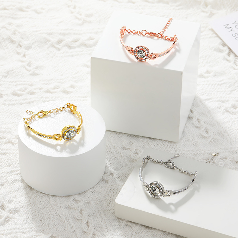 European and American Fashion Style Round Zircon Women's Bracelet, Versatile Alloy Bangle, Sparkling Diamond Bracelet, Full Diamond, High-End Feel