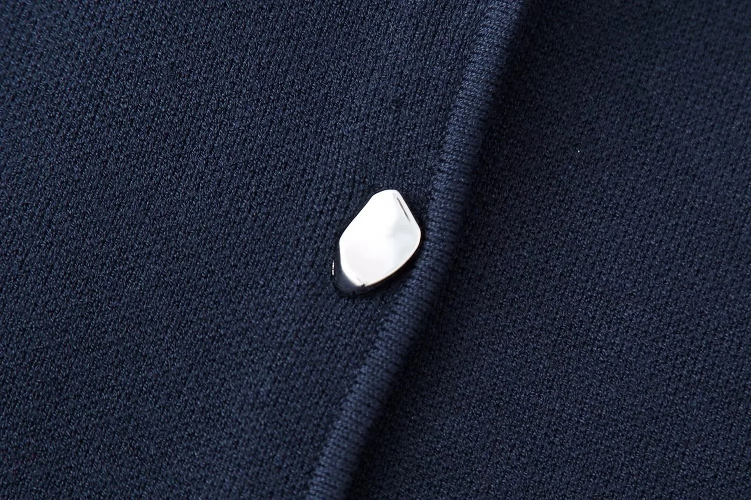 Women's clothing 2024 summer new casual style button up short knit sweater_voghion.com