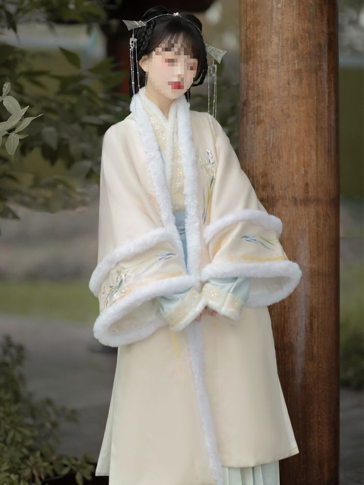 柒月集原创汉服【清云慢】宋制对襟衫加厚长褙子交领百褶裙秋冬款