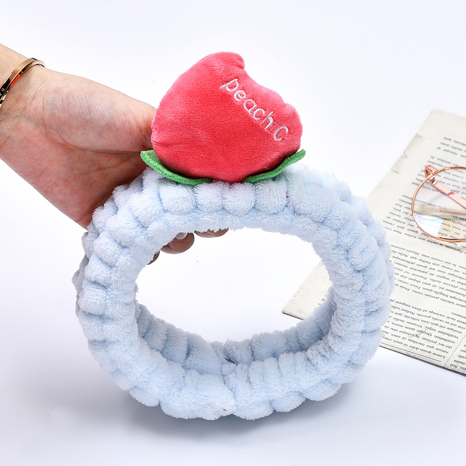 Estilo coreano Internet celebridad fruta melocotón rojo banda de pelo femenino lavado de cara maquillaje borde ancho diadema accesorios para el cabello de dibujos animados al por mayor