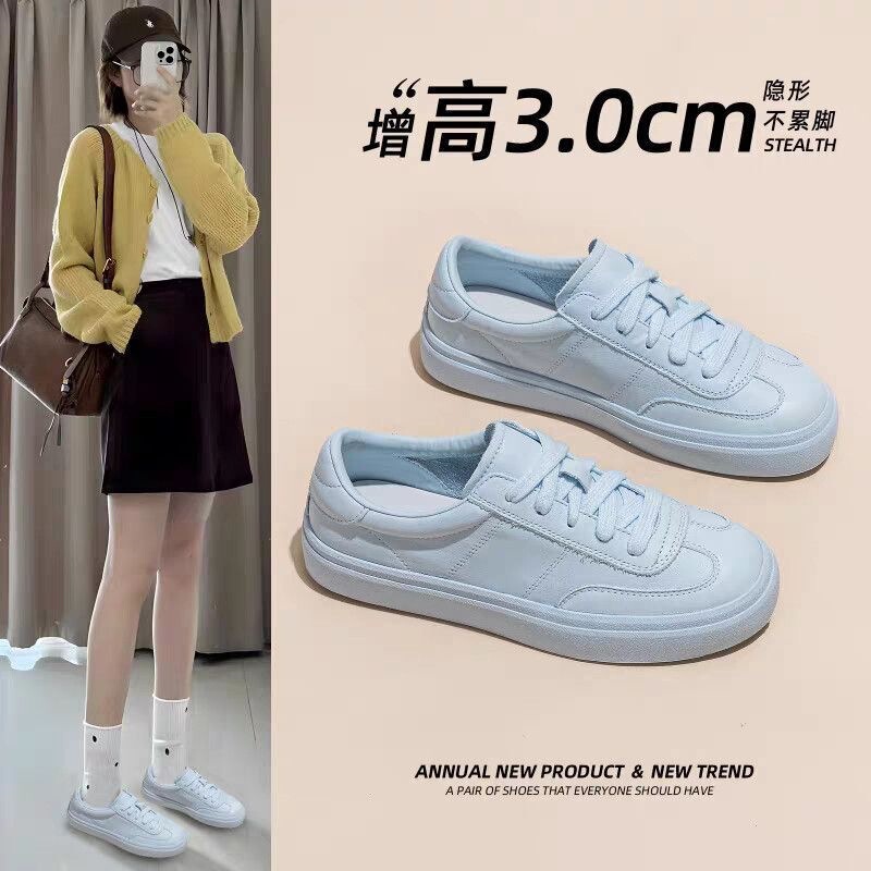 New Chinese-style white shoes for women, 2026 spring and autumn collection, trendy and versatile, casual and comfortable sneakers for students, square heel with color blocking