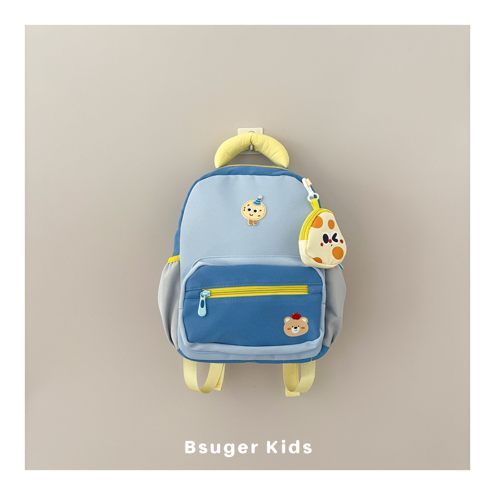 Korean-style cartoon bear kindergarten backpack, color-block design, small backpack for boys and girls, suitable for carrying to kindergarten and for outings