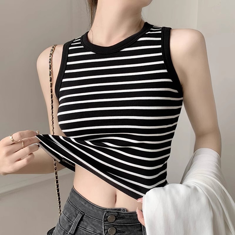 Striped work vest for women, 2026 new model, with chest pads, suitable for outer wear, summer bra, slim fit, integrated sleeveless top Striped work vest for women, 2026 new model, with chest pads, suitable for outer wear, summer bra, slim fit, integrated sleeveless top