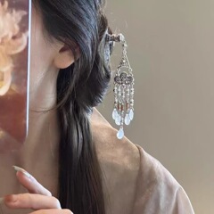 漢服古代スタイルのヘアアクセサリー中国風のヘアピン女性のためのタッセルヘアピン漢服チャイナドレスとレトロなヘッドアクセサリー