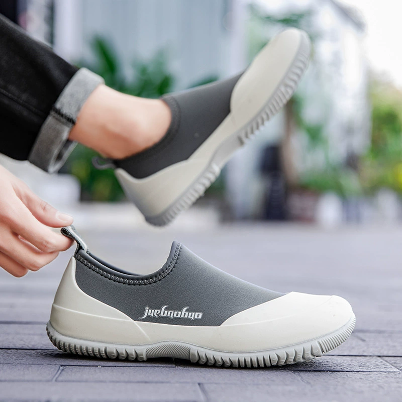 Трансграничная мода. Новые коричневые удобные мужские непромокаемые сапоги с низким берцем, верхняя одежда на мягкой подошве, универсальная обувь для воды, мужская обувь для рыбалки на открытом воздухе.