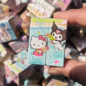 Мини-коробки Sanrio и Hello Kitty в цветных слепых пакетах