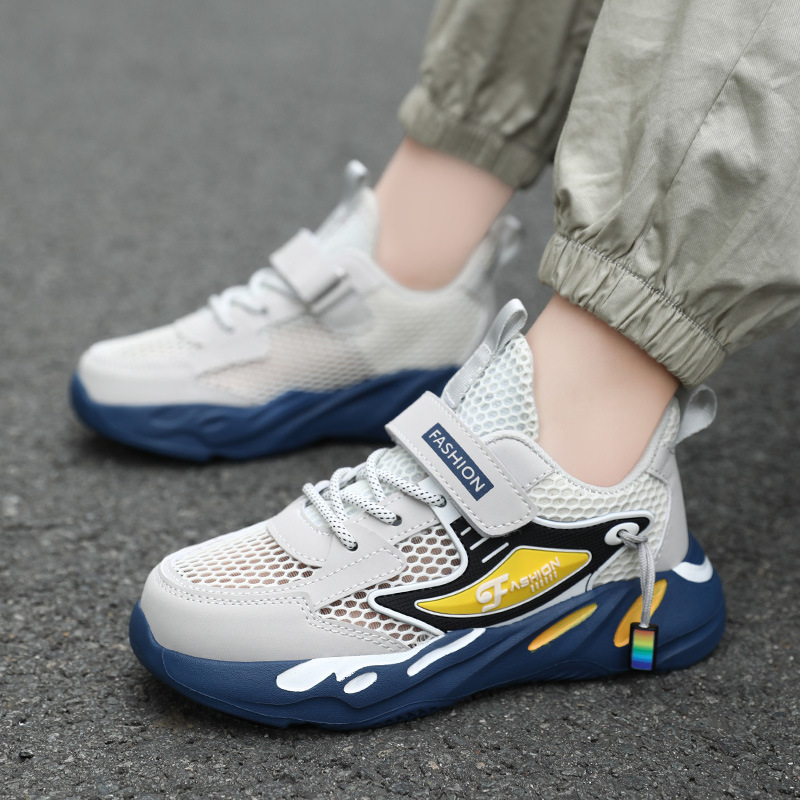 Zapatos para niños zapatilla de deporte para niños zapatos de algodón de invierno zapatos para niños gruesos forrados con forro polar niños medianos y grandes zapatos para correr para estudiantes de escuela primaria