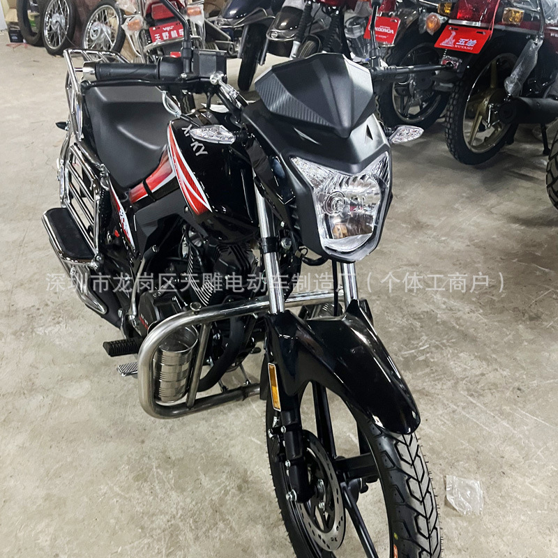 Nuevo 150c combustible hombre ahorro de combustible ropa de hombre cuatro motocicletas de inyección eléctrica Di Shuang generación puede ser la tarjeta