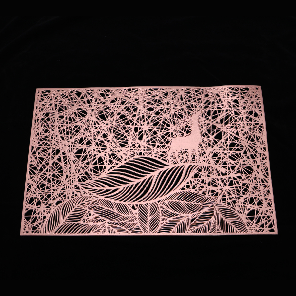 Paso en Venta caliente estilo simple mantel aislamiento occidental mantel nuevo oro PVC restaurante café estera decorativa al por mayor