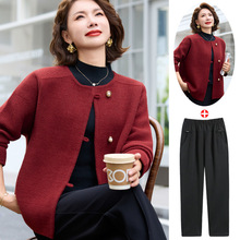 今年流行妈妈秋装毛呢外套中老年女春秋新款洋气上衣时尚外搭开衫