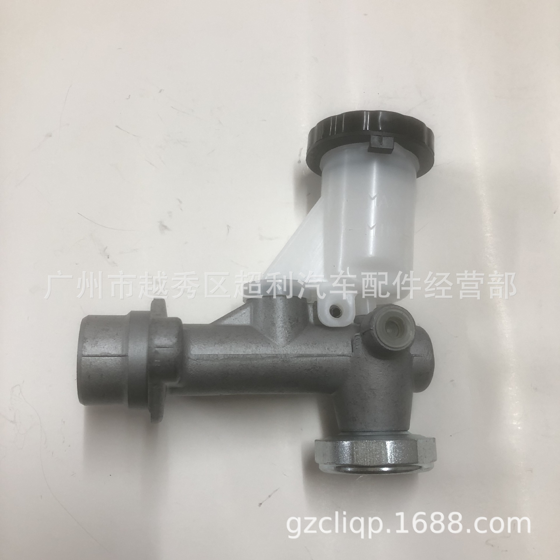 Applicable to 30610-Vb000 30610-Vb00A 30610-Vb001 Y61 Clutch Master Cylinder