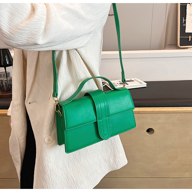 2024 Sense avanzado transfronterizo, nicho, estilo occidental, pequeño bolso cuadrado, bolso de mujer con letras, bolso de mensajero de un solo hombro, bolso de mano handbag