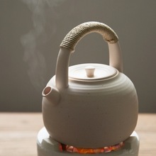 日本白泥提梁煮茶壺  炭爐陶土砂銚普洱煮茶器 電陶爐燒水壺