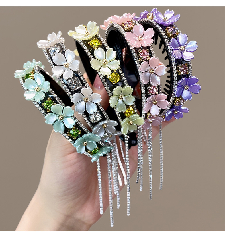 Simple Style Flower Arylic Tassel Stoving Varnish Inlay Rhinestones Hair Buckle 1 Piece display picture 3