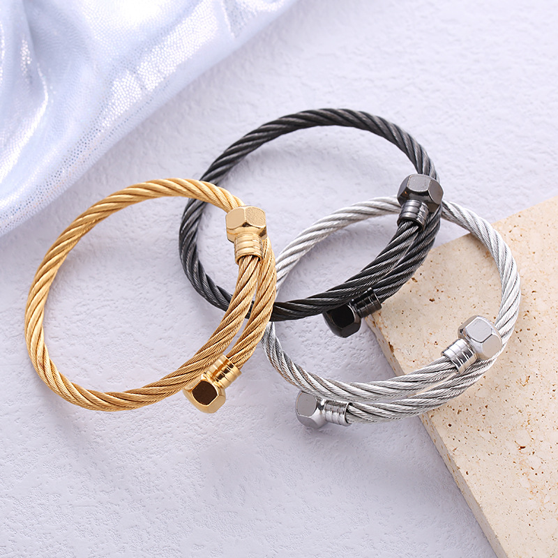 Holiday Occasion Stainless Steel Material 18K Gold Plated Plating Wholesale Punk Solid Color Stainless Steel 18k Gold Plated Bangle