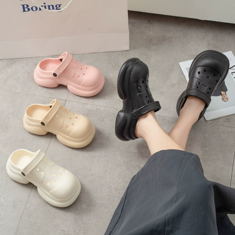 Новые обувь Crocs для женщин лета верхняя одежда EVA обувь с усиленным ощущением ширины и толстой подошвой летняя корейская стиль Baotou полубосоножки тапочки для женщин