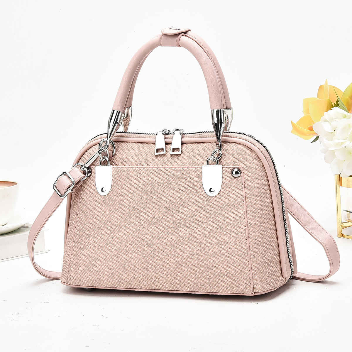 Bolso de lujo ligero para mujer 2025 nuevo bolso de hombro para viajero de gran capacidad bolso de mano