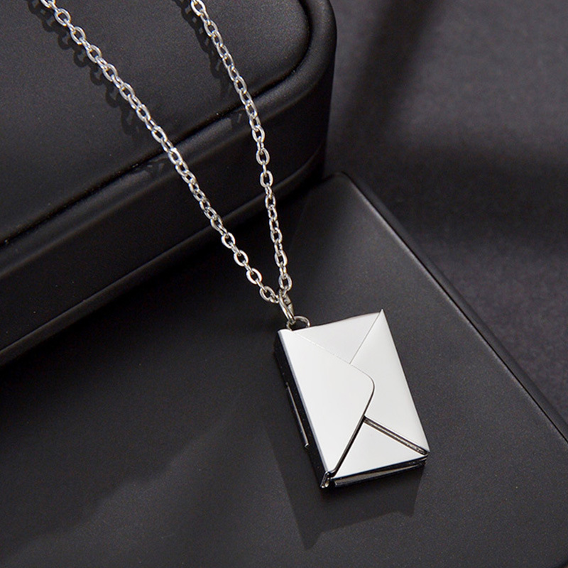 Simple Style envelope Stainless Steel Inlay Rhinestones Pendant Necklace 1 Piece