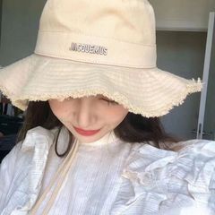 はらはらとしたスタイルの早春カラーの太陽の帽子の大きなつばの漁師の帽子の休暇の毛の縁のロープの盆の帽子の日焼け止めの街は日よけの帽子をたたきます。