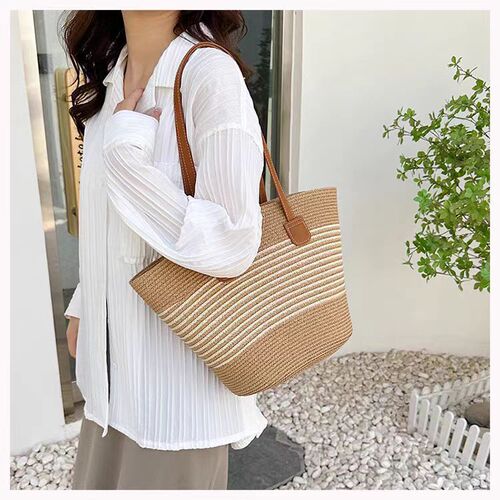 New Style Grass Woven Women's Summer Handbag Beach Tote Bag Large Capacity Weaving Single Shoulder Bag High-end Bucket Bag