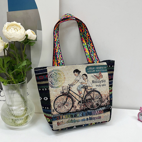 Small sophisticated one-shoulder bag