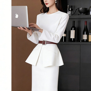 D250137���b����һ����С���b�߶˶�ׯ���tɫ���°���ȹ���b