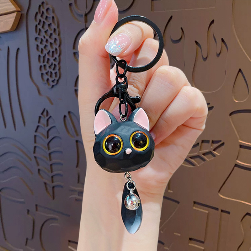 創意的で可愛いアニメ樹脂の大きい目の猫の頭の立体の公仔のカップルは尾の猫のペンダントのキーホルダーの贈り物を掛けます。|undefined