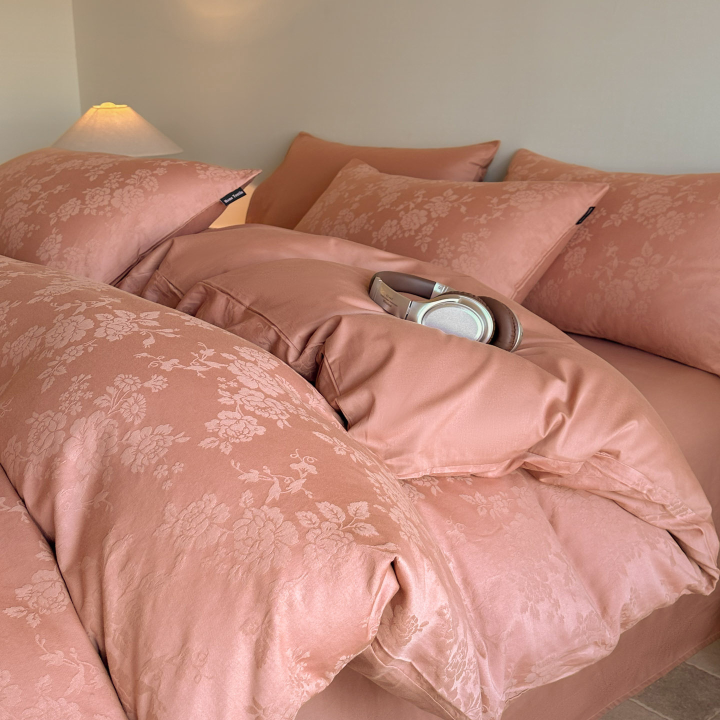 A clase Jacquard 60 cama de cuatro piezas de algodón 100% algodón ligero de lujo de alta calidad sábanas de cama de tres piezas