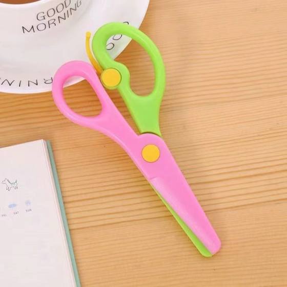 Educational Toys Kidsren's Safety Paper Scissors Kindergarten Primary School Students Hand Scissors Functional Plastic Scissors