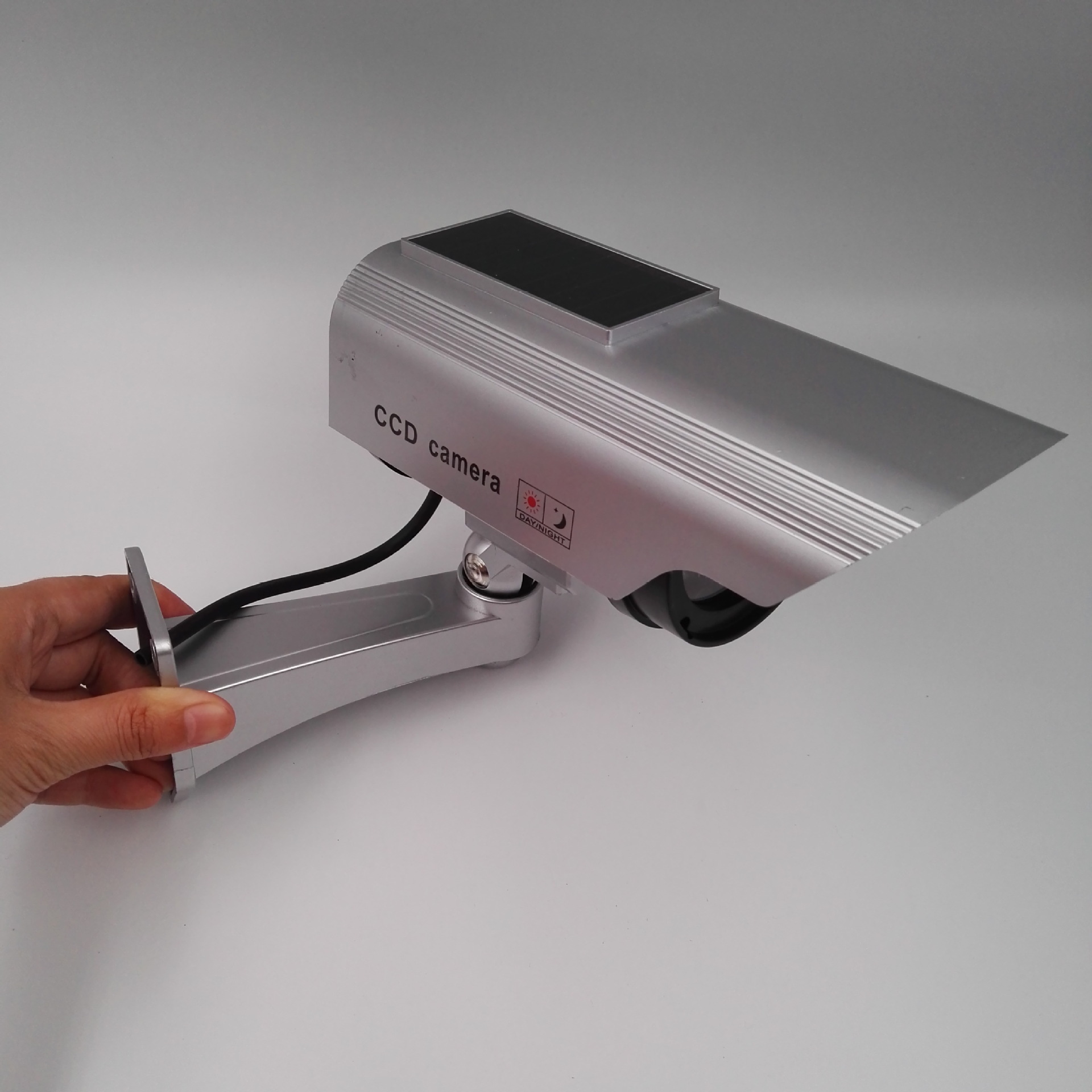 4462513610_1189744550